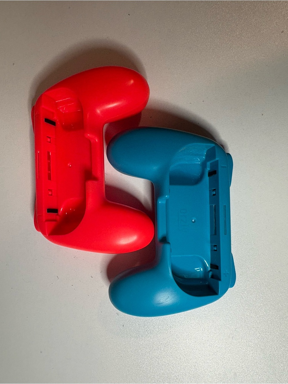 Nintendo Switch - Picture 10 of 16